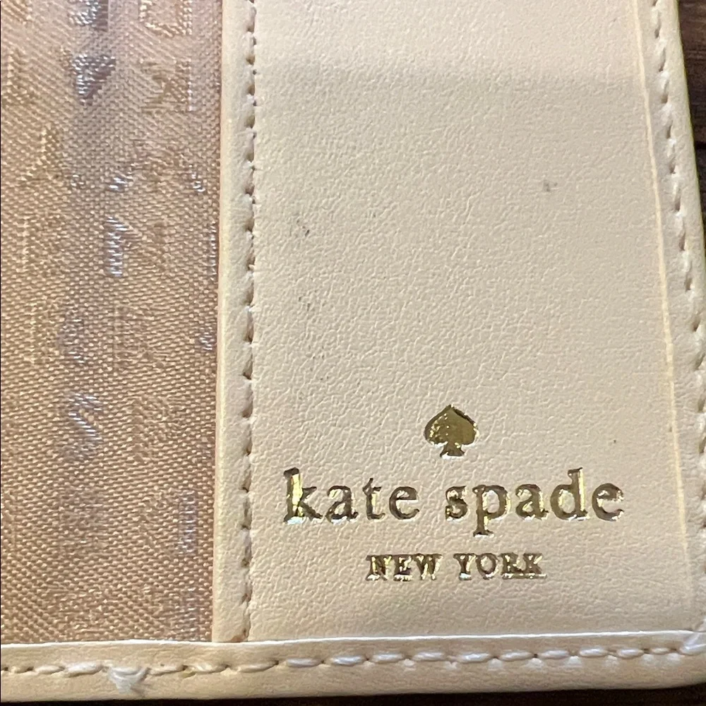 Kate Spade New York Daycation Rainbow Striped passport holder - Picture 3 of 7
